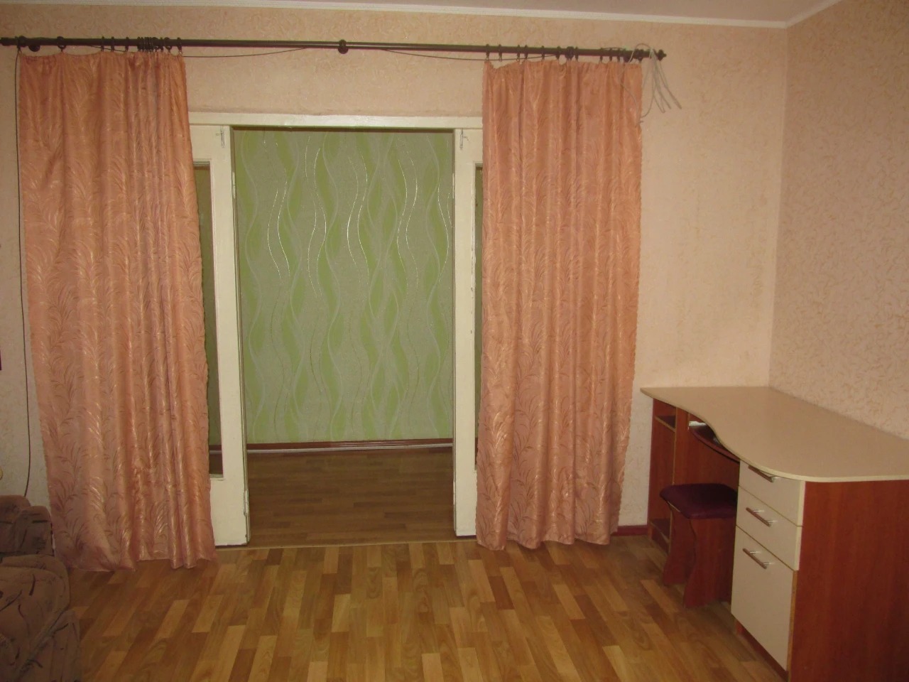Продам 3 кімнатну квартиру по вул. Грушевського (р-н Дитячої