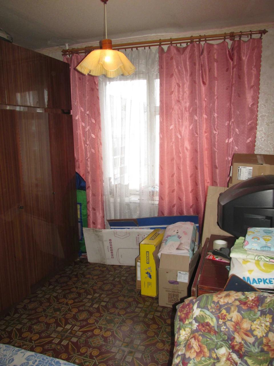 Продам 3 кімнатну квартиру по вул. Грушевського (р-н Дитячої