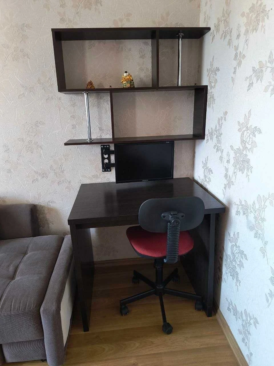 Продам 3 кімнатну квартиру по вул. 6 Грудня  (р-н Файномарке