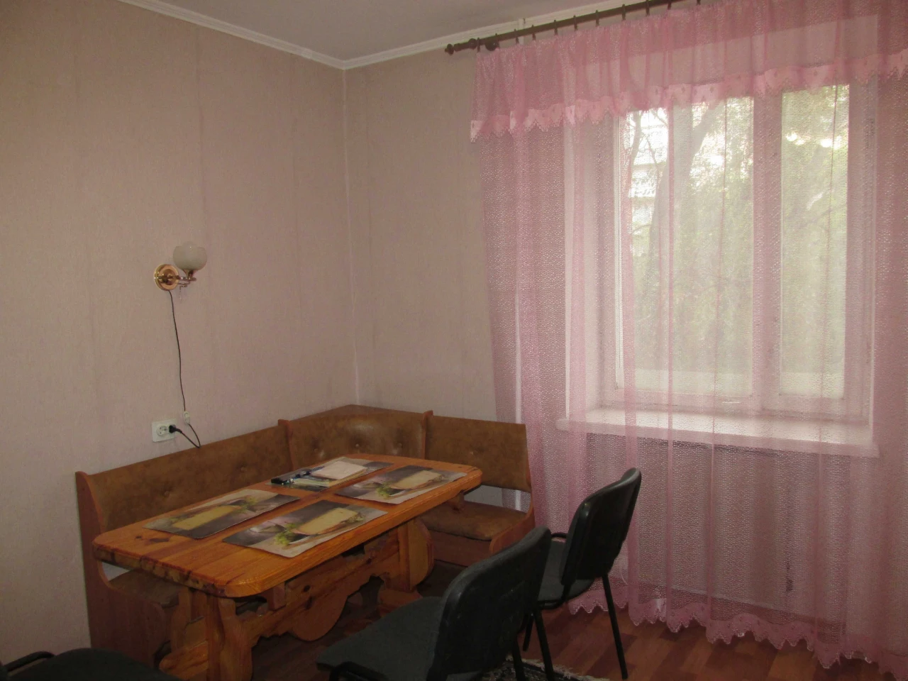 Продам 1 кімнатну квартиру по вул. Мазепи ( р-н Баму-Макдона