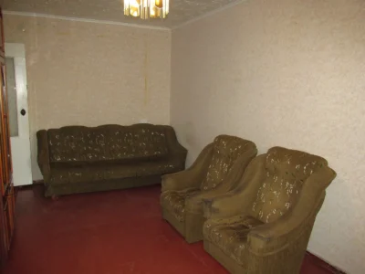 Продам 2 кімнатну квартиру по пр.Соборному (р-н першої школи