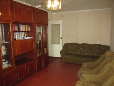 Продам 2 кімнатну квартиру по пр.Соборному (р-н першої школи
