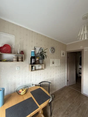 Продам 3 кімнатну квартиру з євроремонтом (вул.Шевченка)