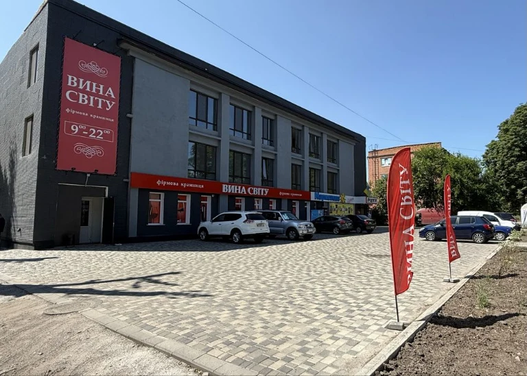 Продам 3-кімнатну квартиру в новобудові (р-н Кірово)