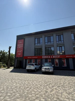 Продам 3-кімнатну квартиру в новобудові (р-н Кірово)