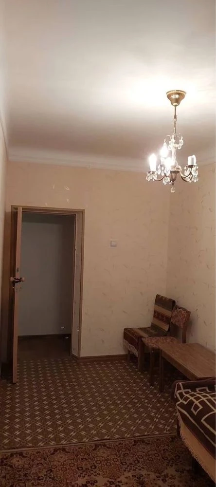 Продаж трикімнатноі квартири. За адресою проспект Соборний 6