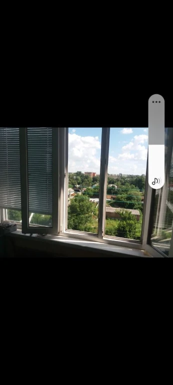 Простора 3-кімнатна квартира в чудовому районі! Заходь і жив