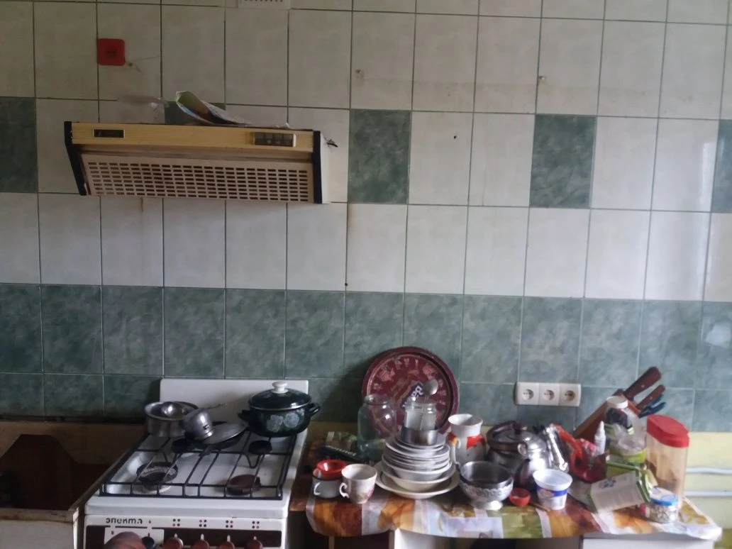 Простора 3-кімнатна квартира в чудовому районі! Заходь і жив
