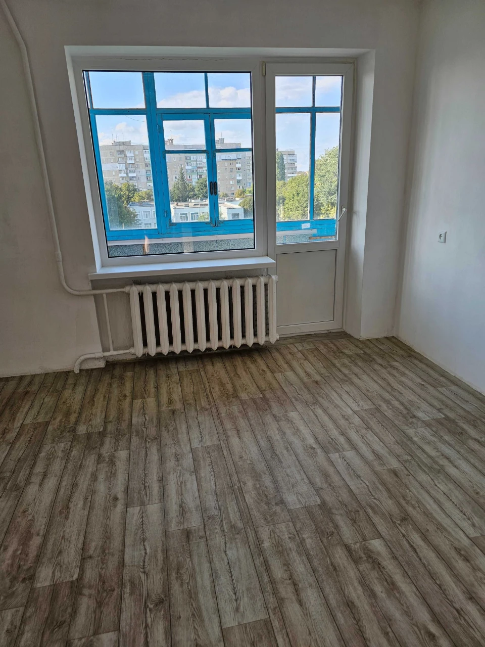 Однокімнатна квартира, АТБ 6-го Грудня