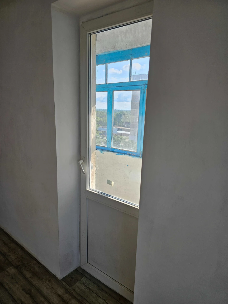 Однокімнатна квартира, АТБ 6-го Грудня