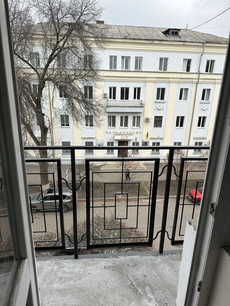 Двокімнатна квартира в центрі Олександріі по вул.Усика 36.