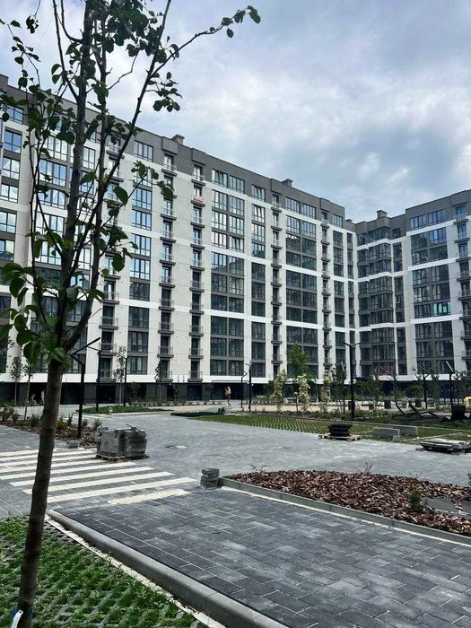 Продається 2 кімнатна квартира в ЖК Козацький. Секція на зда
