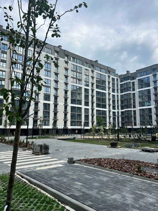 Продається 2 кімнатна квартира в ЖК Козацький. Секція на зда