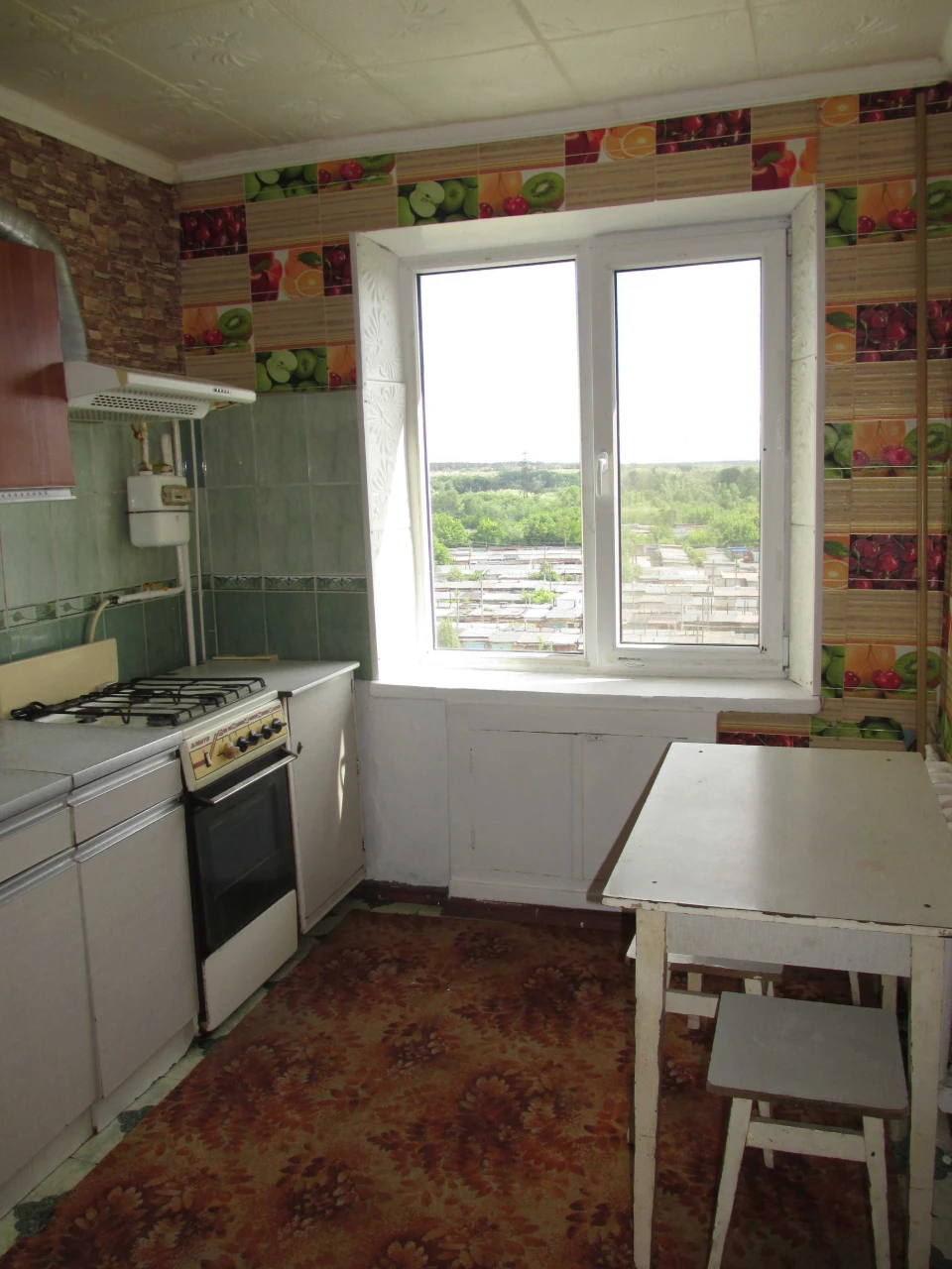 Продам 2 кімнатну квартиру по вул. Мазепи ( р-н Баму - Марке