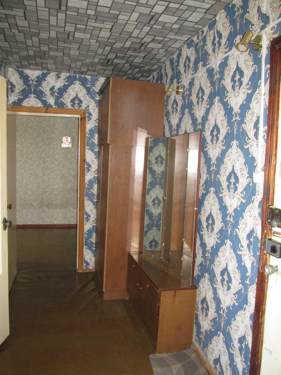 Продам 2 кімнатну квартиру по вул. Мазепи ( р-н Баму - Марке