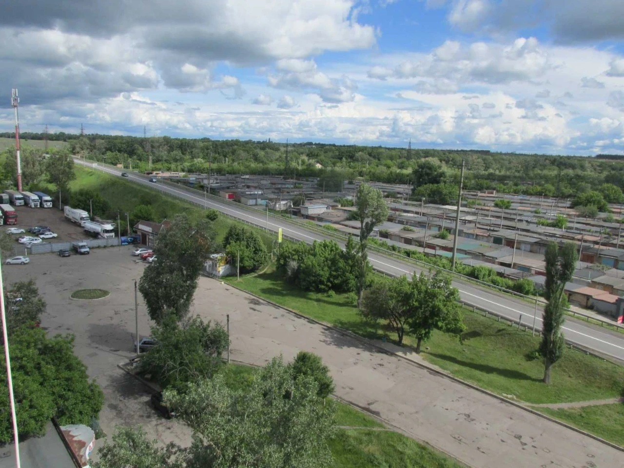 Продам 2 кімнатну квартиру по вул. Мазепи ( р-н Баму - Марке
