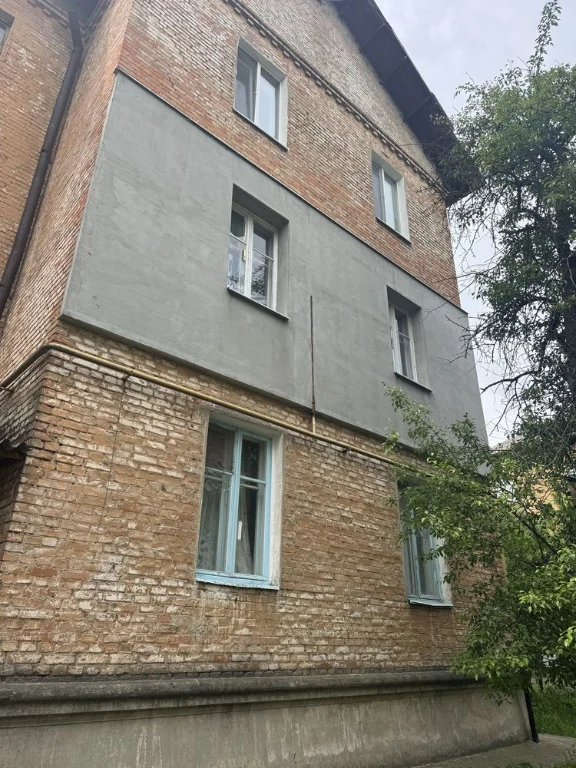 Продаж двокімнатної  квартири