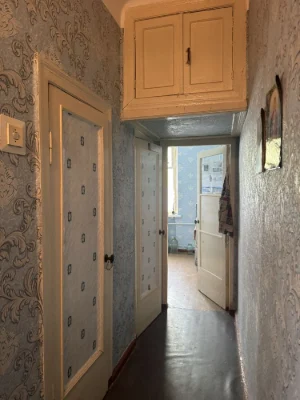 Продаж двокімнатної  квартири