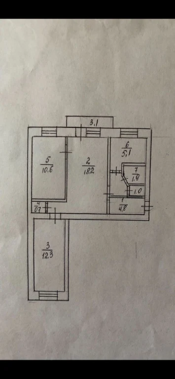 Продам 3-х кімнатну квартиру БЕЗ РЕМОНТУ.