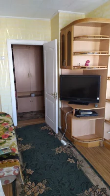 Продається трьохкімнатна квартира