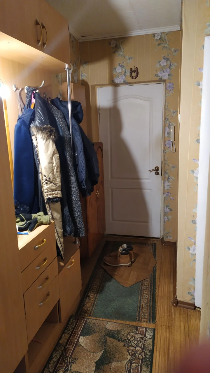 Продається трьохкімнатна квартира