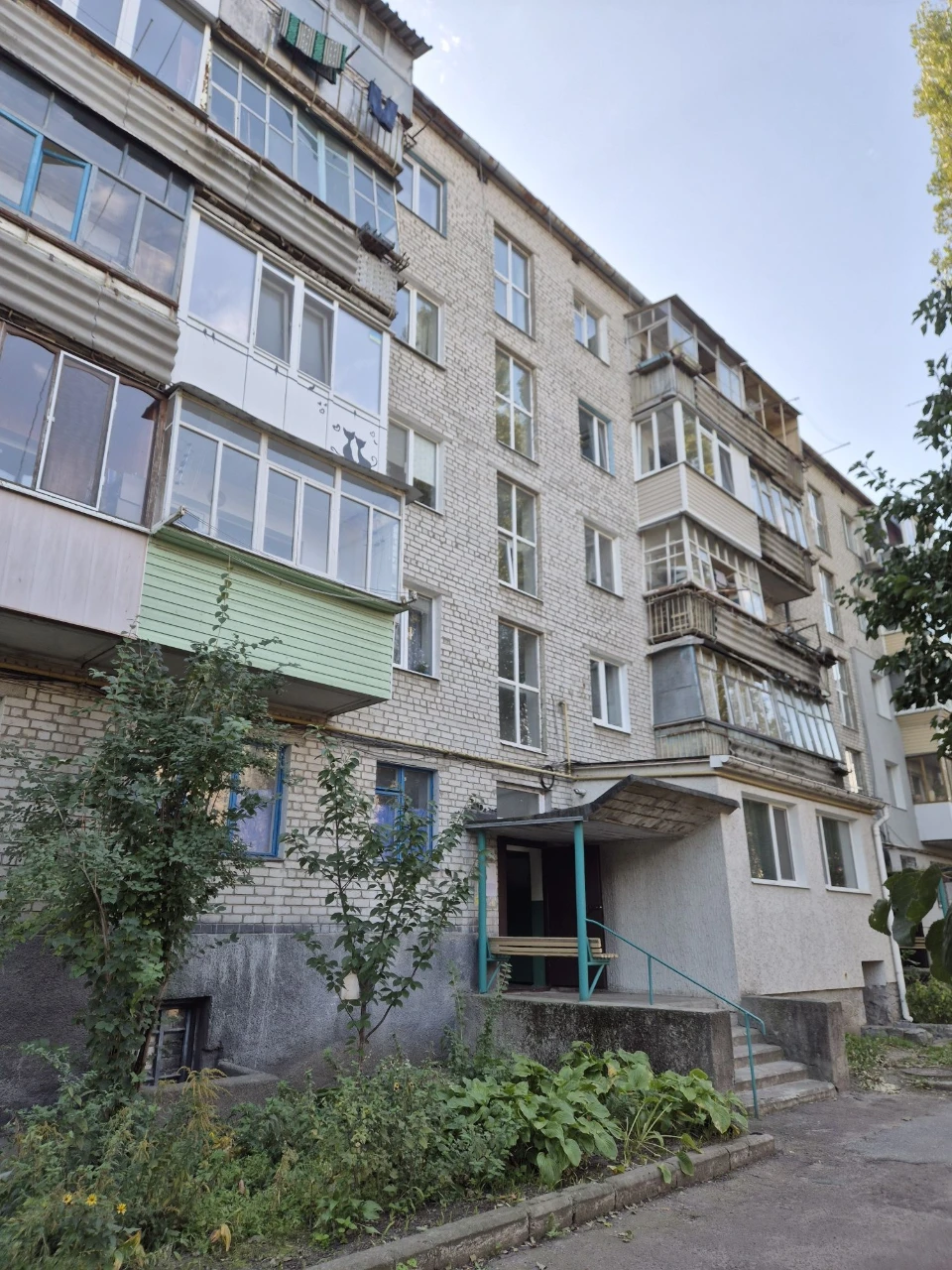 Продаж 2-кімнатної квартири на фонтані