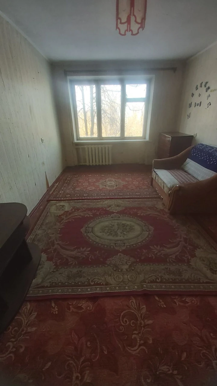 Продається 1-кімнатна квартира по вулиці Приморській, 56