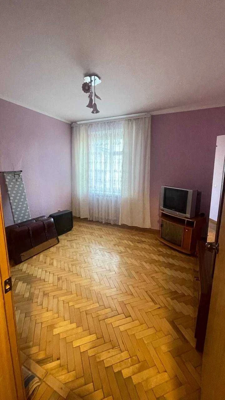 Трьох кімнатна квартира