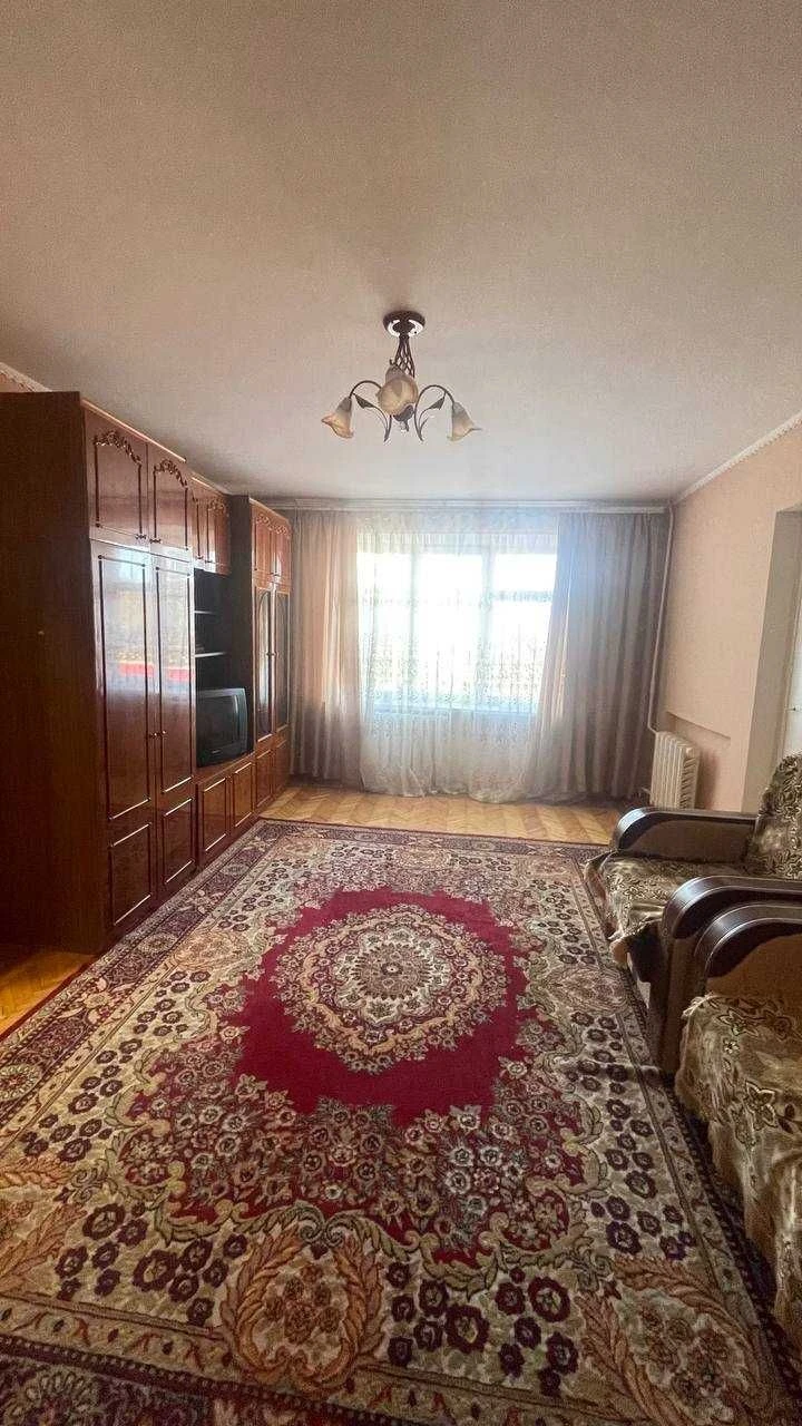 Трьох кімнатна квартира