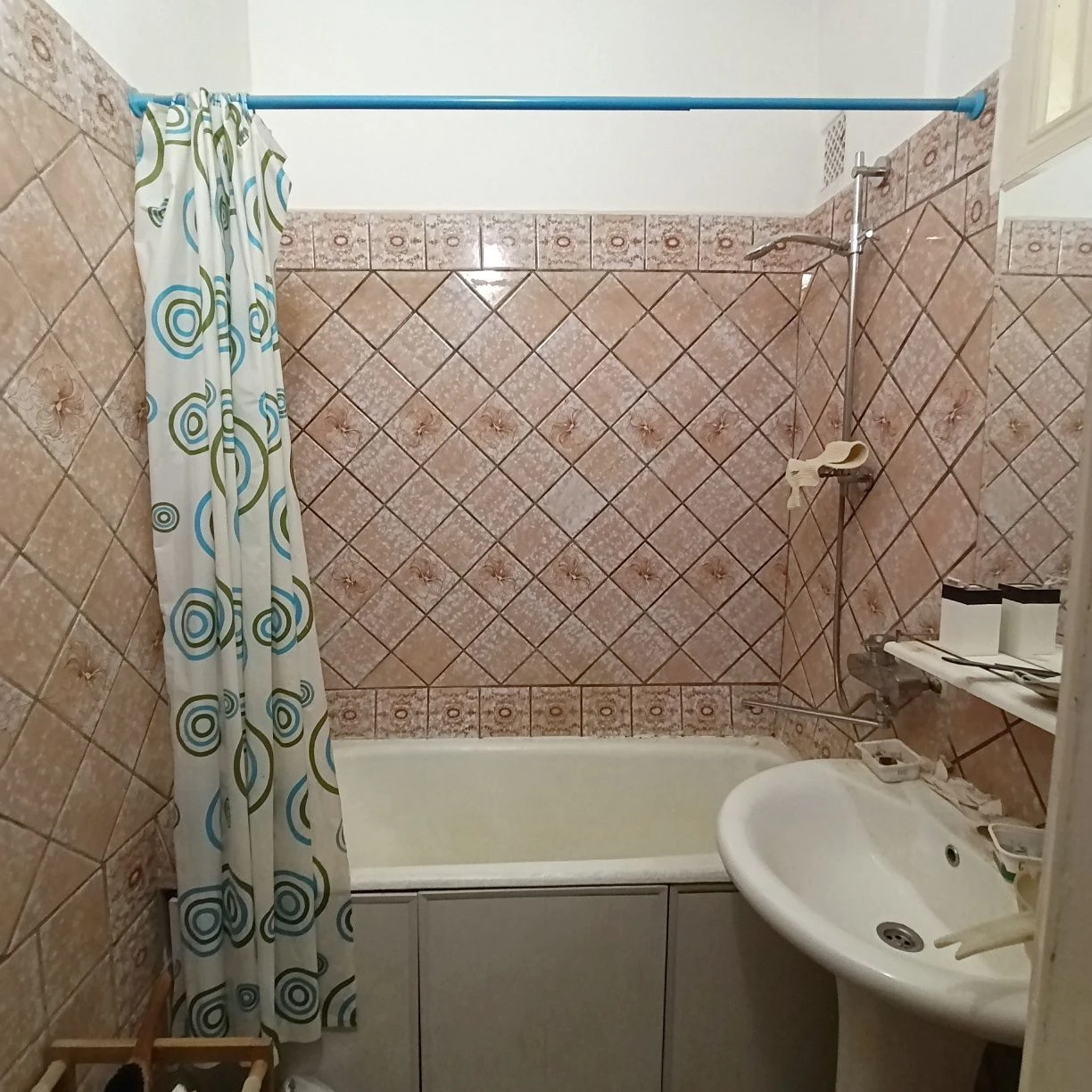 Продаж 3х кімнатної квартири у Світловодську.