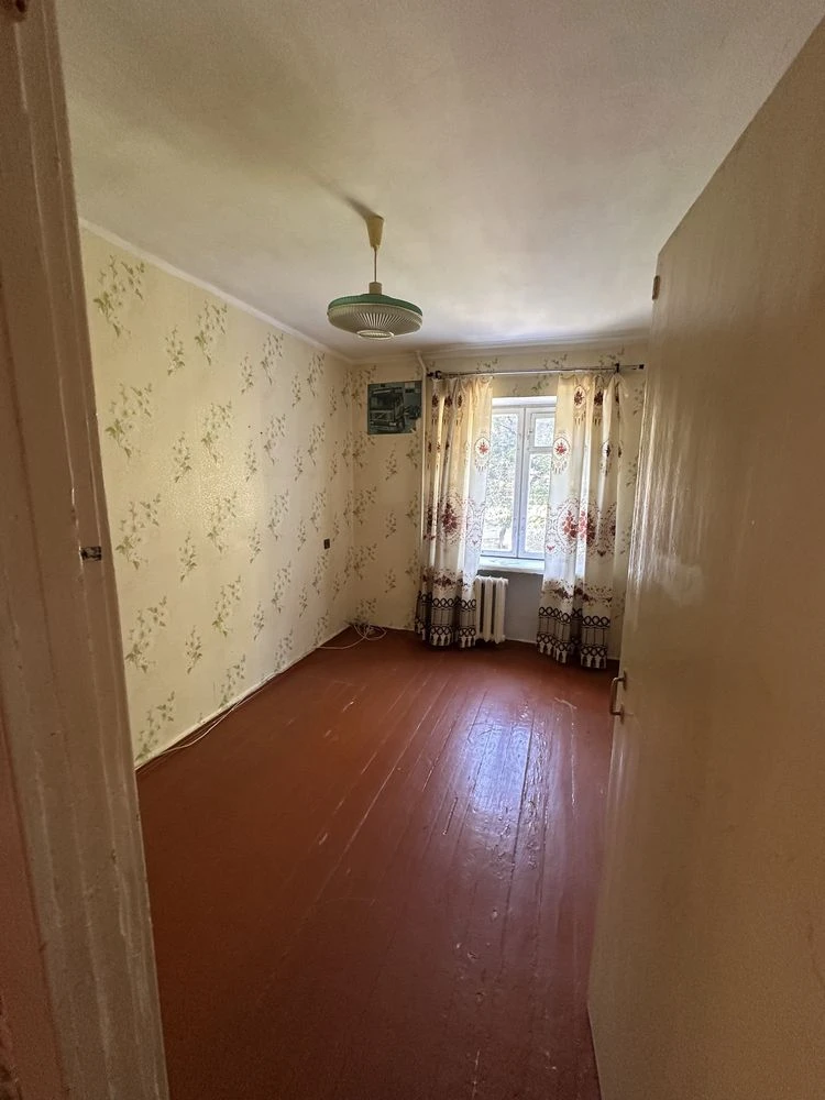 Продаж 3-х кімнатої квартири в самому центрі Світловодська