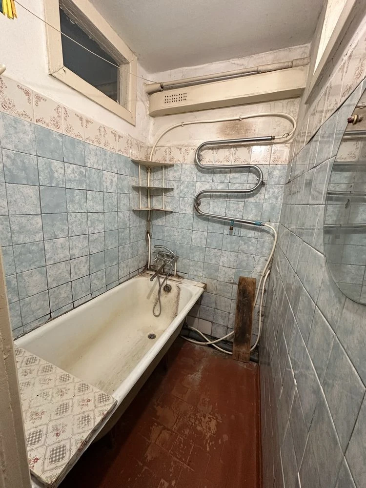 Продаж 3-х кімнатої квартири в самому центрі Світловодська