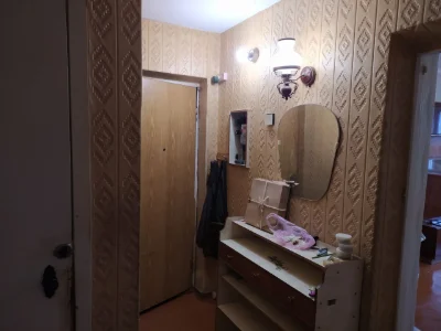 Продам трёх комнатную квартиру