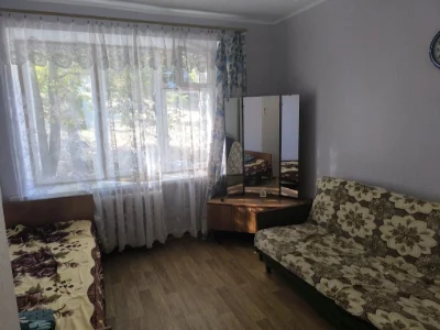 Продам однокомнатную квартиру 10500