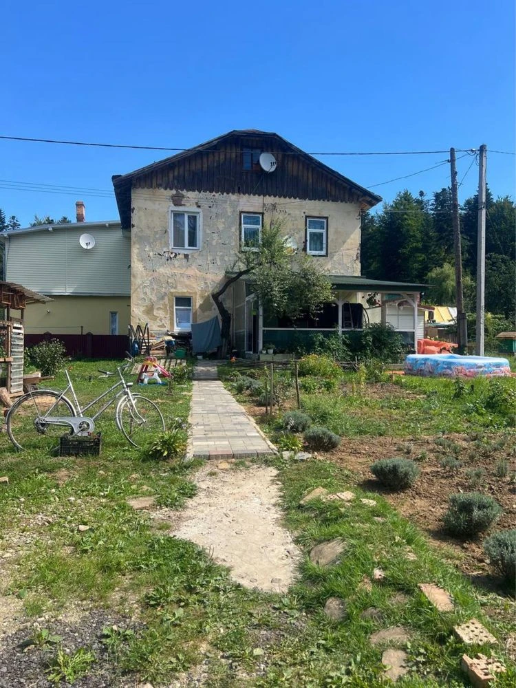 Продаж 3-кімнатної квартири з великою терасою | м. Борислав