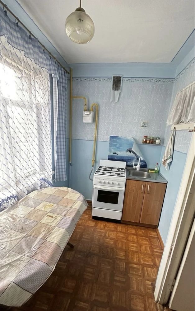 Продається однокімнатна квартира у м Бориславі , по вул В.Ве