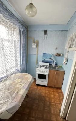 Продається однокімнатна квартира у м Бориславі , по вул В.Ве