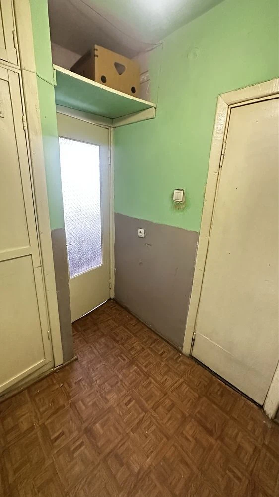 Продається однокімнатна квартира у м Бориславі , по вул В.Ве