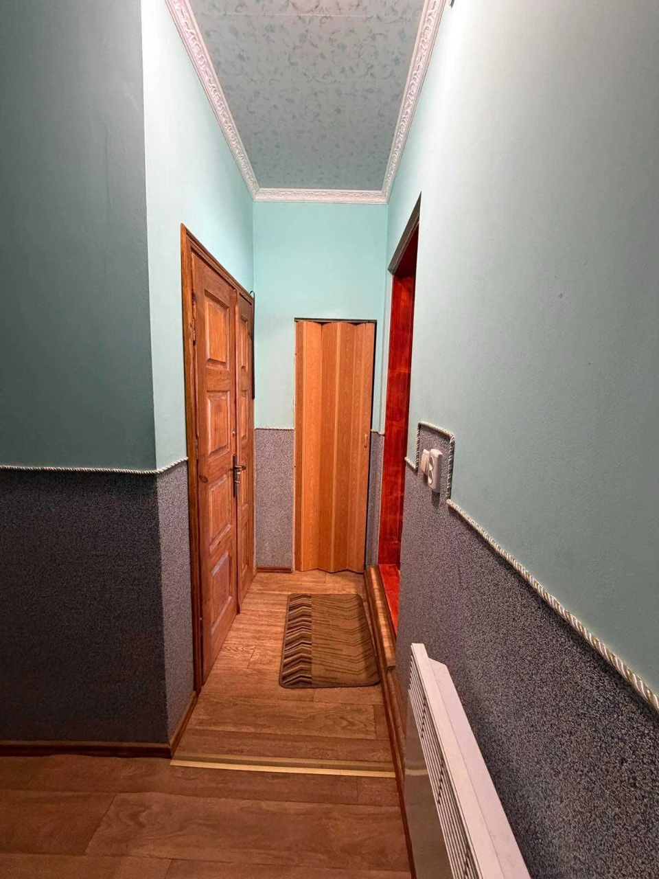 Продається простора 3-кім. квартира, з видом на гори у м. Бо