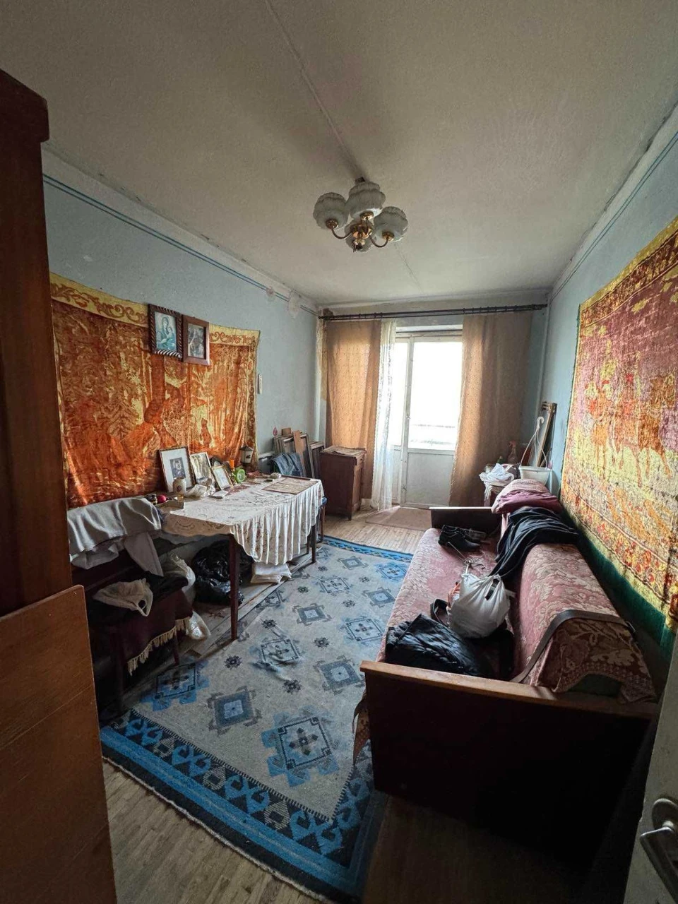 Продаж 4-х кімнатної квартири, під ремонт, вул. Коваліва, м.