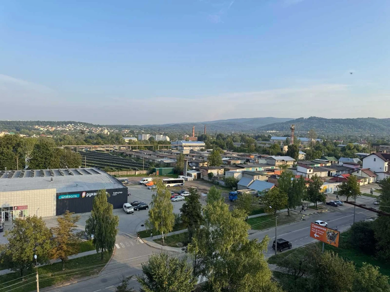 Продаж 4-х кімнатної квартири, під ремонт, вул. Коваліва, м.