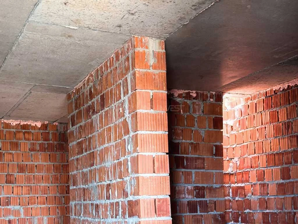 Продаж чотирьохкімнатної квартири в ЖК "ART Delux" в місті Г