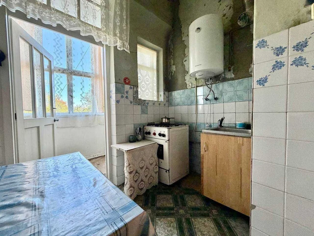 2-кімнатна  квартира у  Дрогобичі — вул. ХОЛМСЬКА