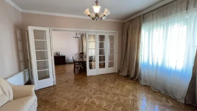 Продається 3х кімнатна квартира по вул. Ю.Дрогобича