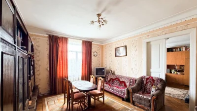 Продається 2 кім квартира ближній центр Дрогобич