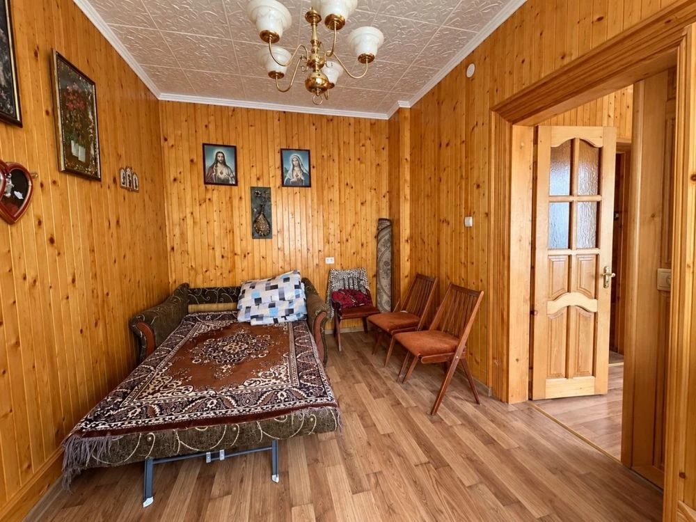 Продається 3 кім квартира будинкового типу ,центр Дрогобича