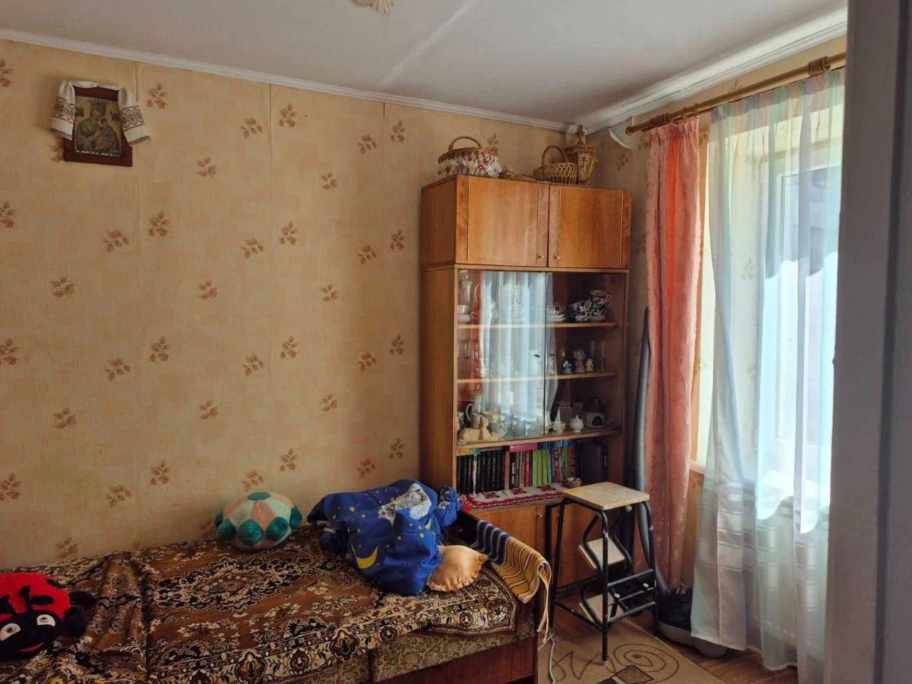 Продаж 4-кімнатної квартири на вул. Грушевського