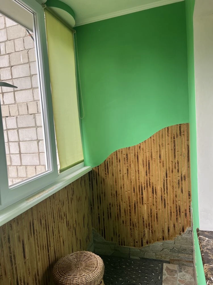Продам 3-кімнатну квартиру. Високий Перший поверх