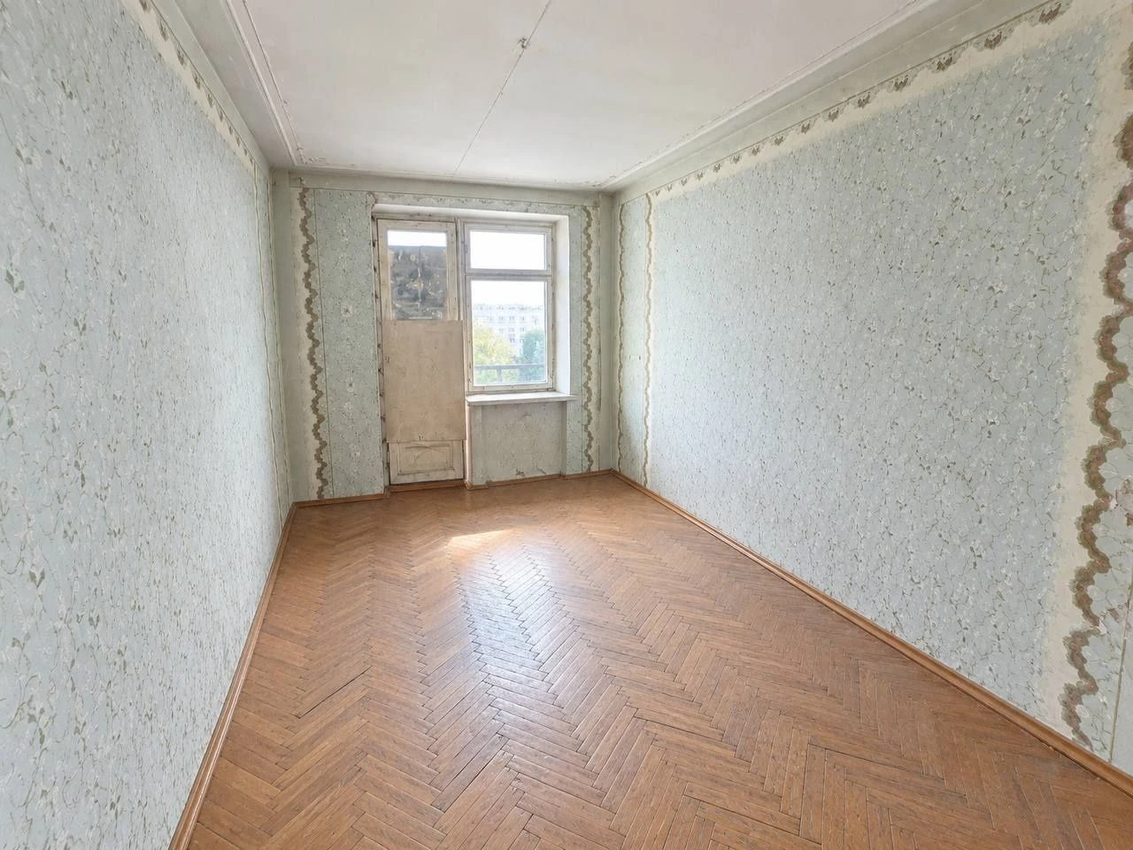 Продаж 4х кімнатної квартири у Дрогобичі по вул. Стрийській.