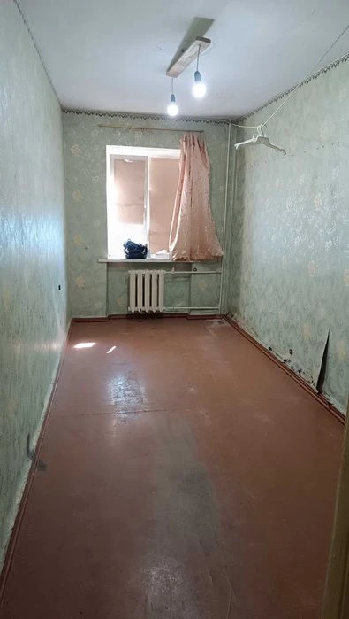 Exclusive. 2-room apartment for sale. Nemyshlyanskyi district, Lva Landa Ave.